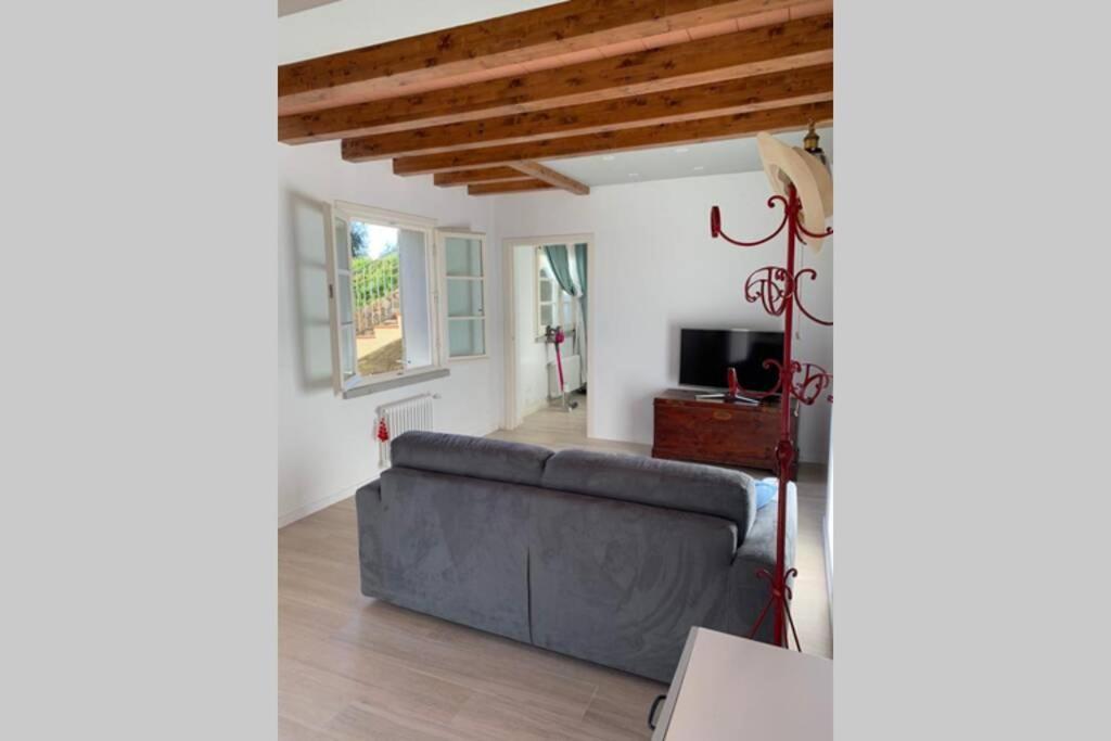 Bilocale Con Giardino Alle Porte Di Firenze Lägenhet Antella Exteriör bild