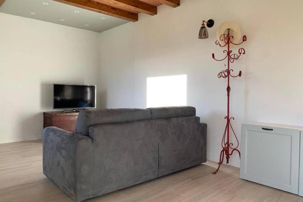 Bilocale Con Giardino Alle Porte Di Firenze Lägenhet Antella Exteriör bild